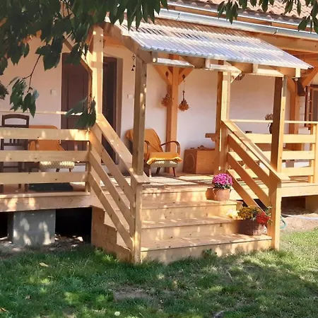 Pod Tresni Desov