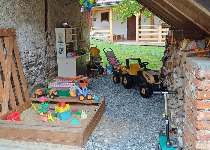 Pod Tresni Holiday home